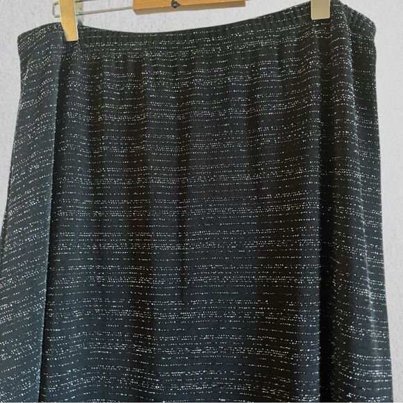 Vintage 90s black sparkly maxi slinky skirt - Picture 2 of 9